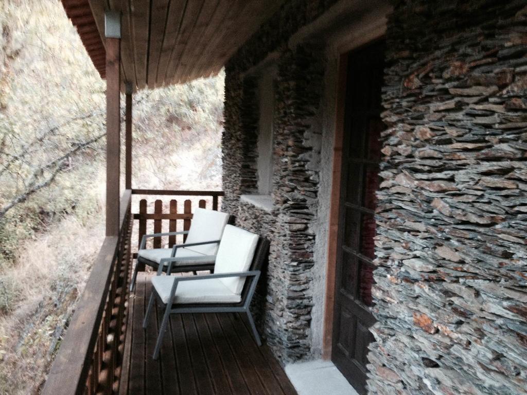 Castelo Do Mau Vizinho Otel Orjais Dış mekan fotoğraf